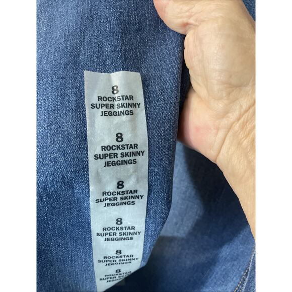 Blue Rockstar Super Skinny Jeggings Pull On Distressed Old Navy NWT Size 8 Jeans - Picture 4 of 8